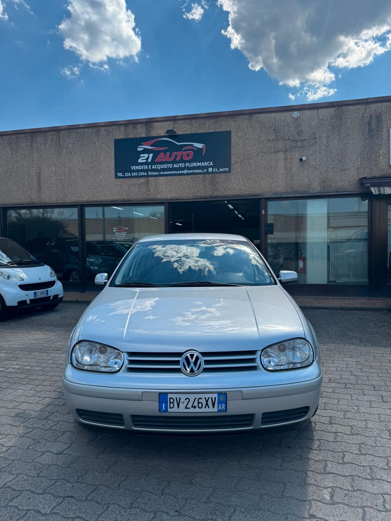 Volkswagen Golf 1.6 16V cat 5 porte Highline