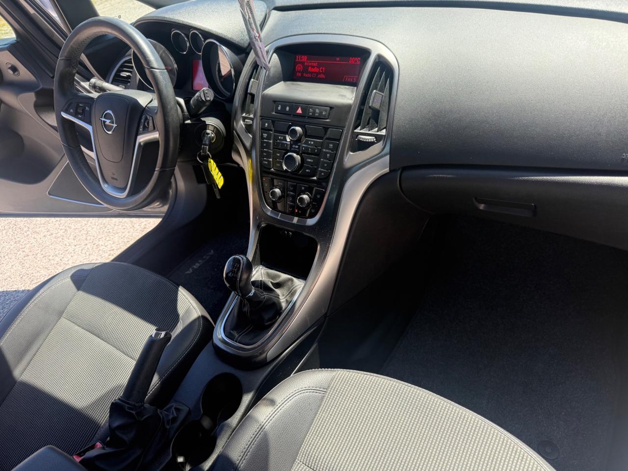 Opel Astra 1.7 CDTI 110CV Sports Tourer Cosmo NEO PATENTATI