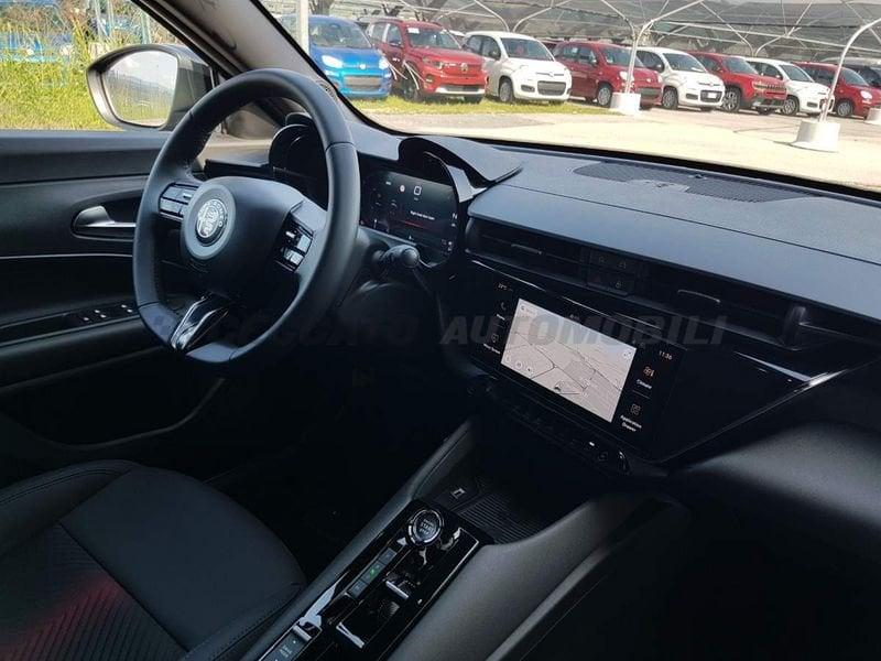 Alfa Romeo Junior Junior 1.2 ibrida Speciale 145cv edct6