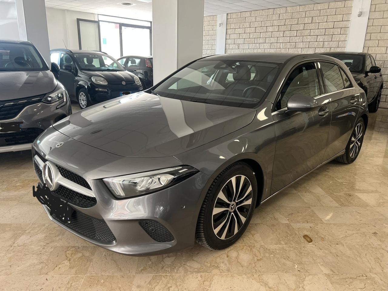 Mercedes-benz A 180 A 180 d Automatic Sport
