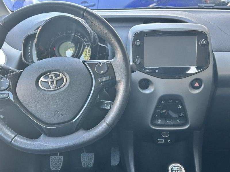 Toyota Aygo 1.0 VVT-i 72 CV 5 porte x-fun