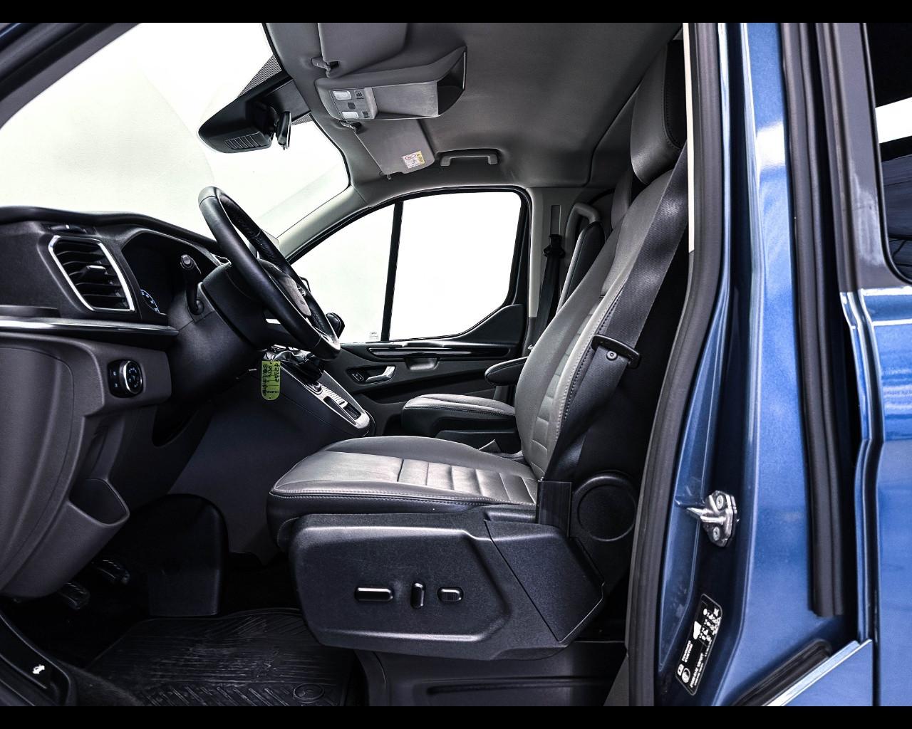 FORD Tourneo Custom - Tourneo Custom 320 2.0 EcoBlue 130CV PC Titanium