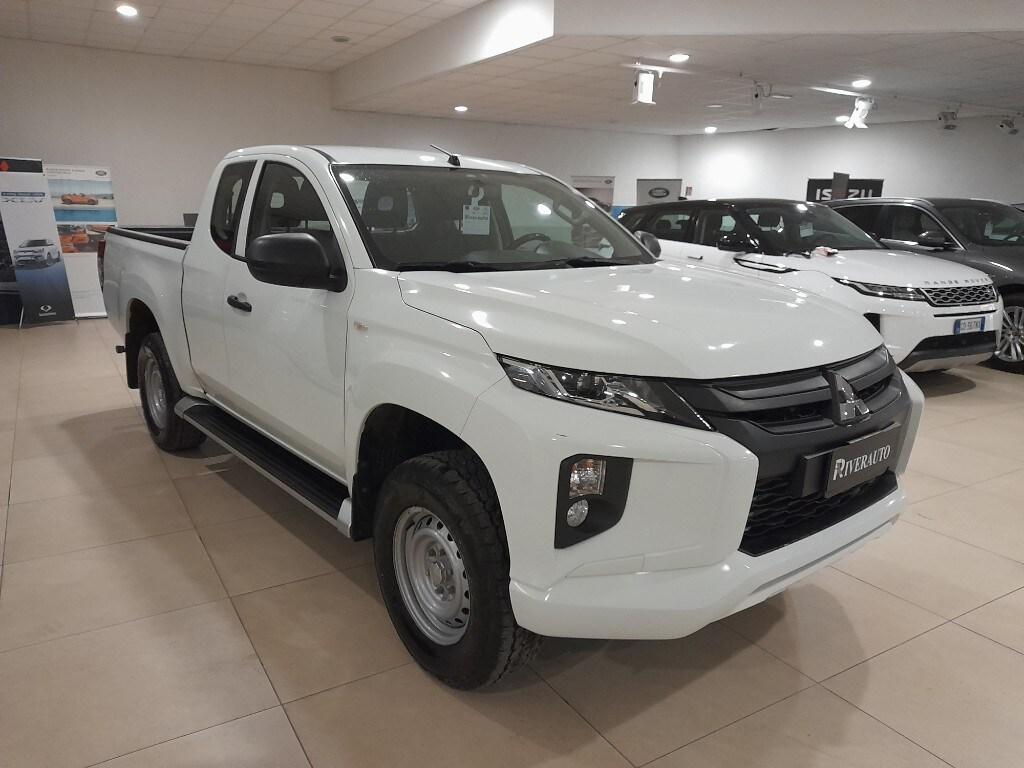 MITSUBISHI L200 (2019-2022) L200 2.3 D Club Cab...