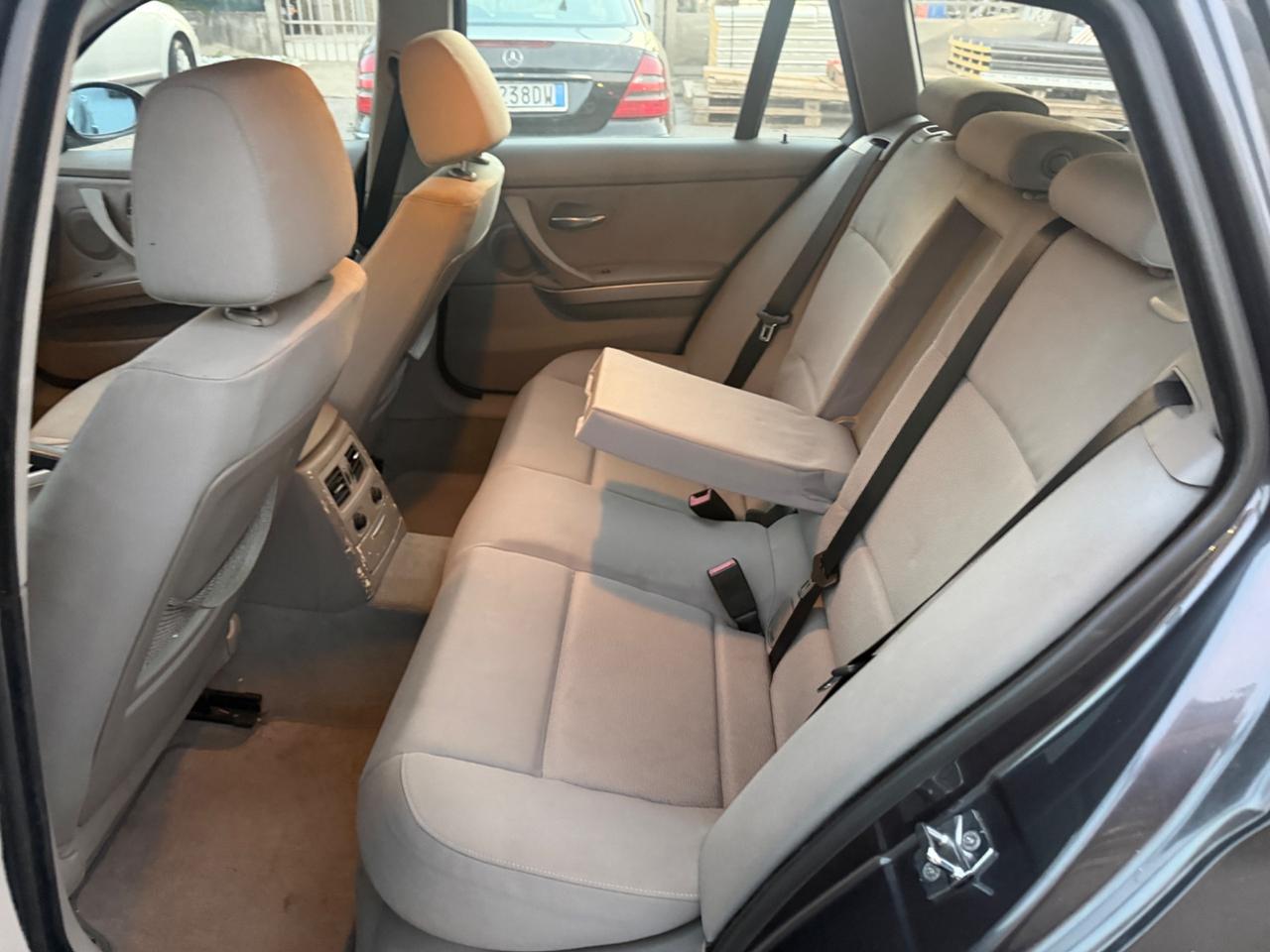 BMW 320D 163CV 6 MARCE MANUALE COMERCIANTI