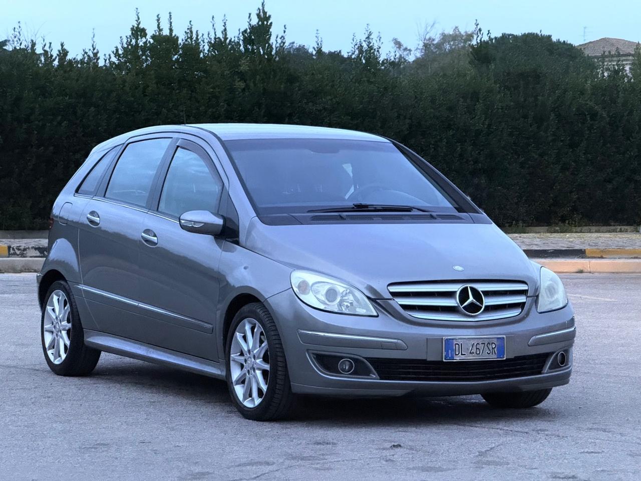 Mercedes-benz B 200 CDI