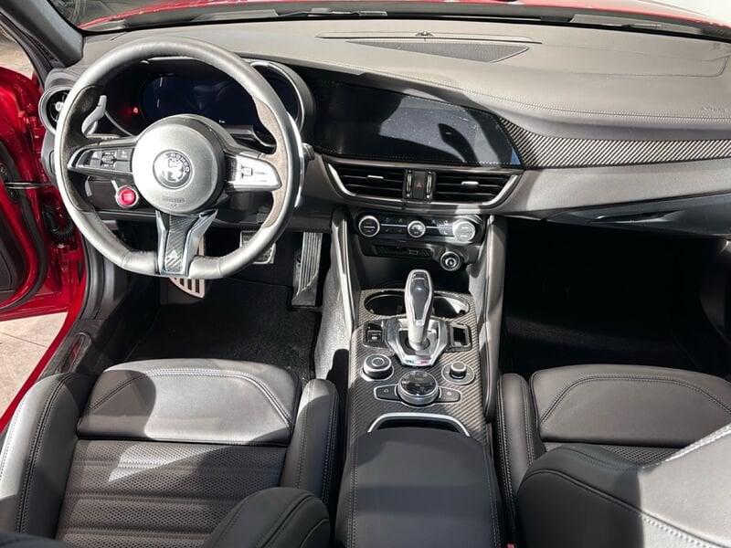 Alfa Romeo Giulia Quadrifoglio 2.9 V6 520 CV Quadrifoglio AT8