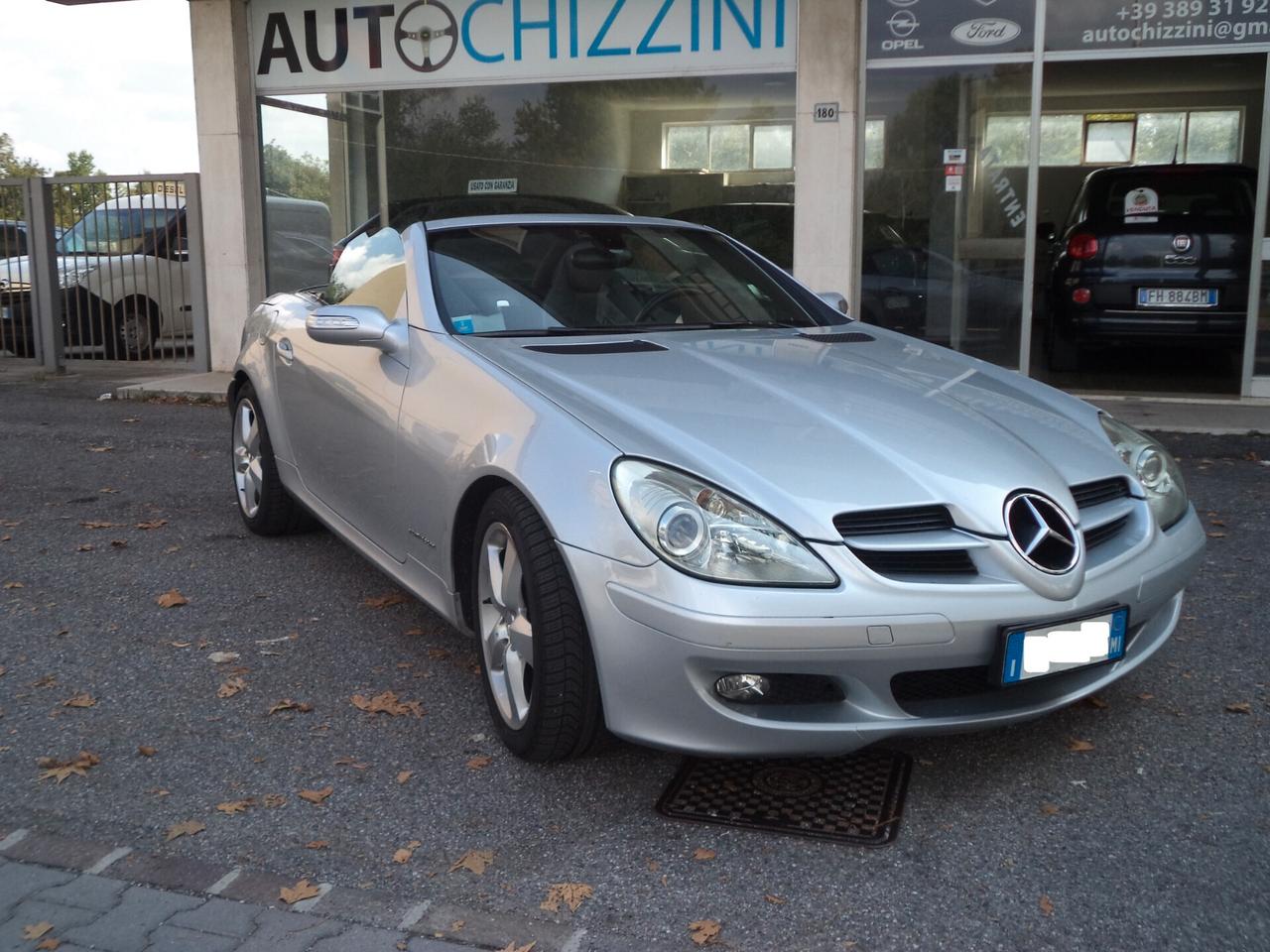 Mercedes-benz SLK 200 Kompressor cat PERFETTA VISIBILE SU APP.UNTAMENTO