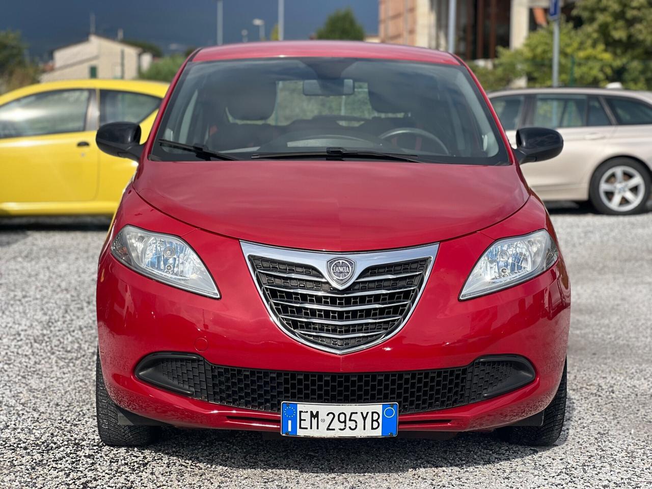 Lancia Ypsilon 1.2 OK Neopatentati