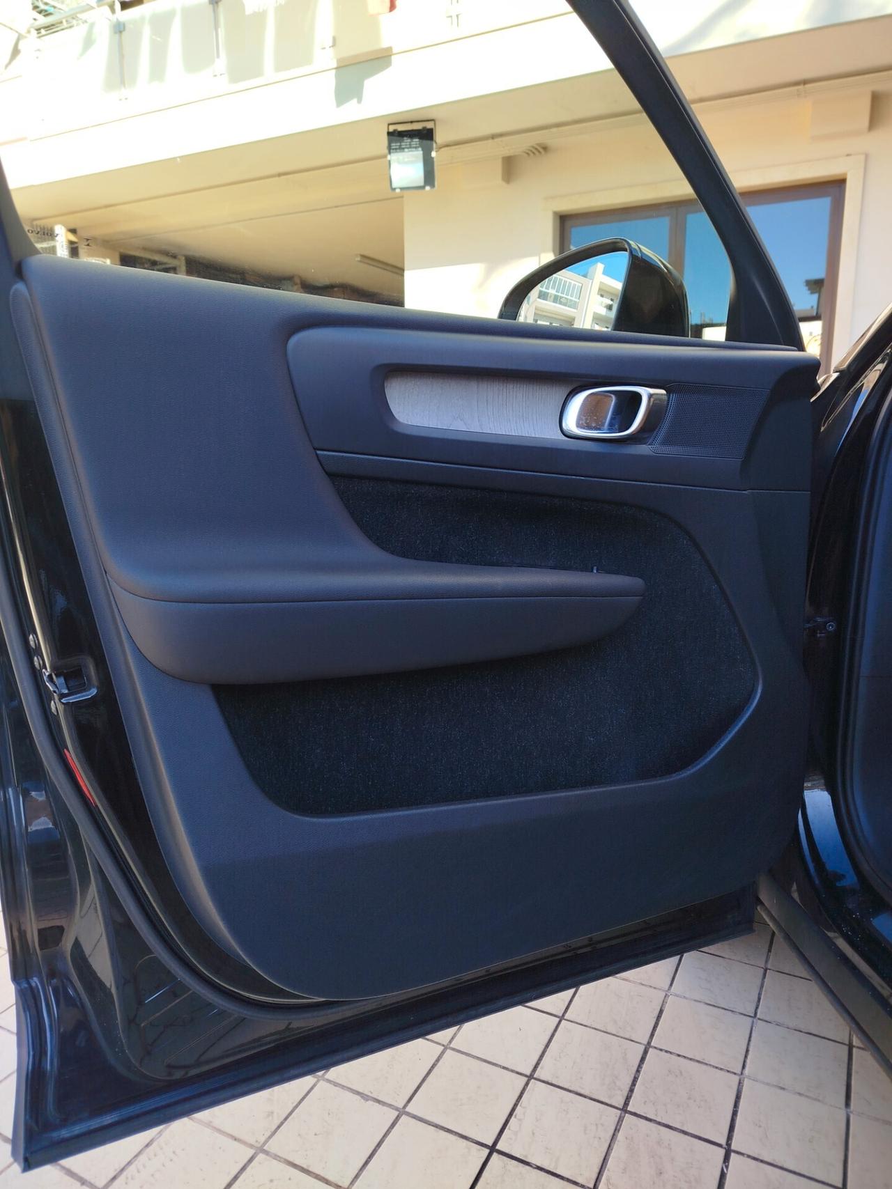 Volvo XC40 D3 AWD Geartronic Inscription