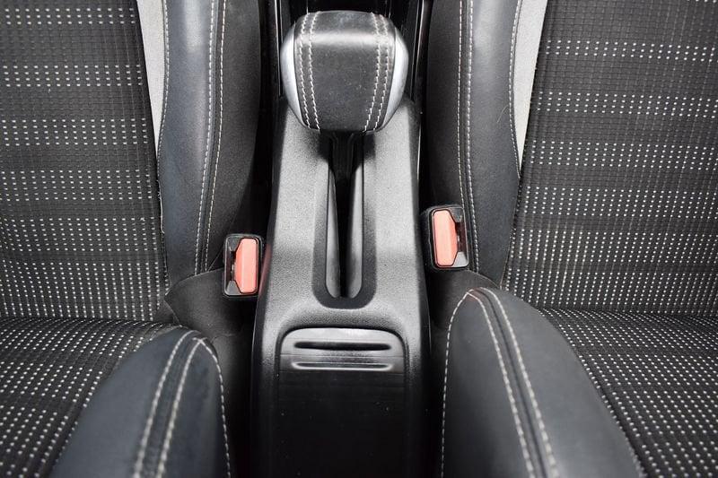 Peugeot 2008 BlueHDi 120 S&S Allure