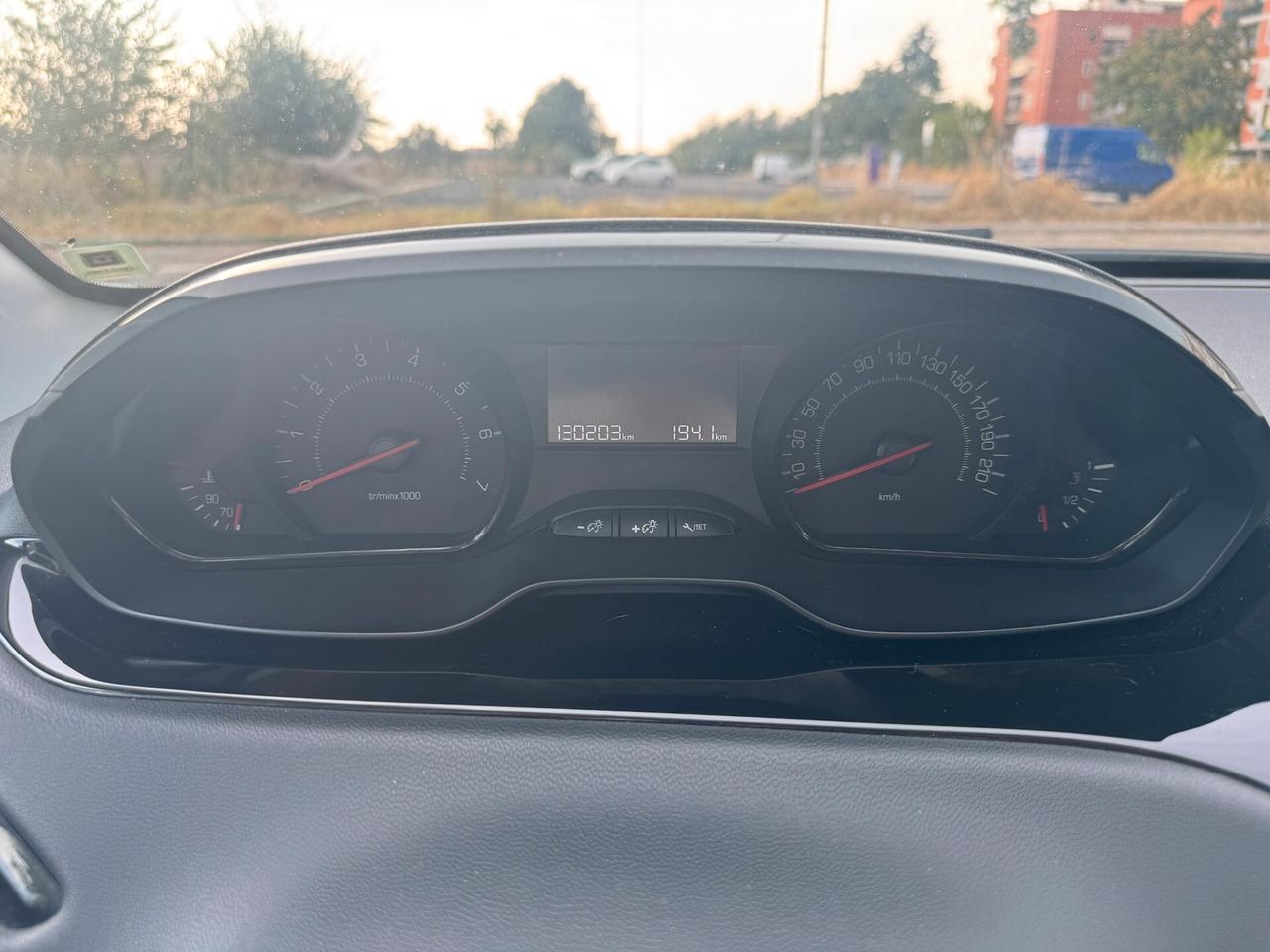 Peugeot 208 1.0 VTi 68 CV 5 porte Access