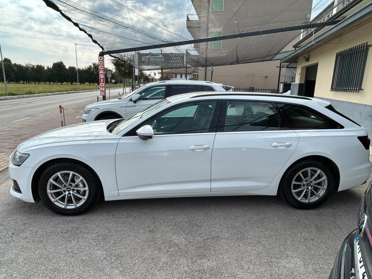 Audi A6 Avant 40 2.0TDI 204CV QUATTRO S-Tronic Business
