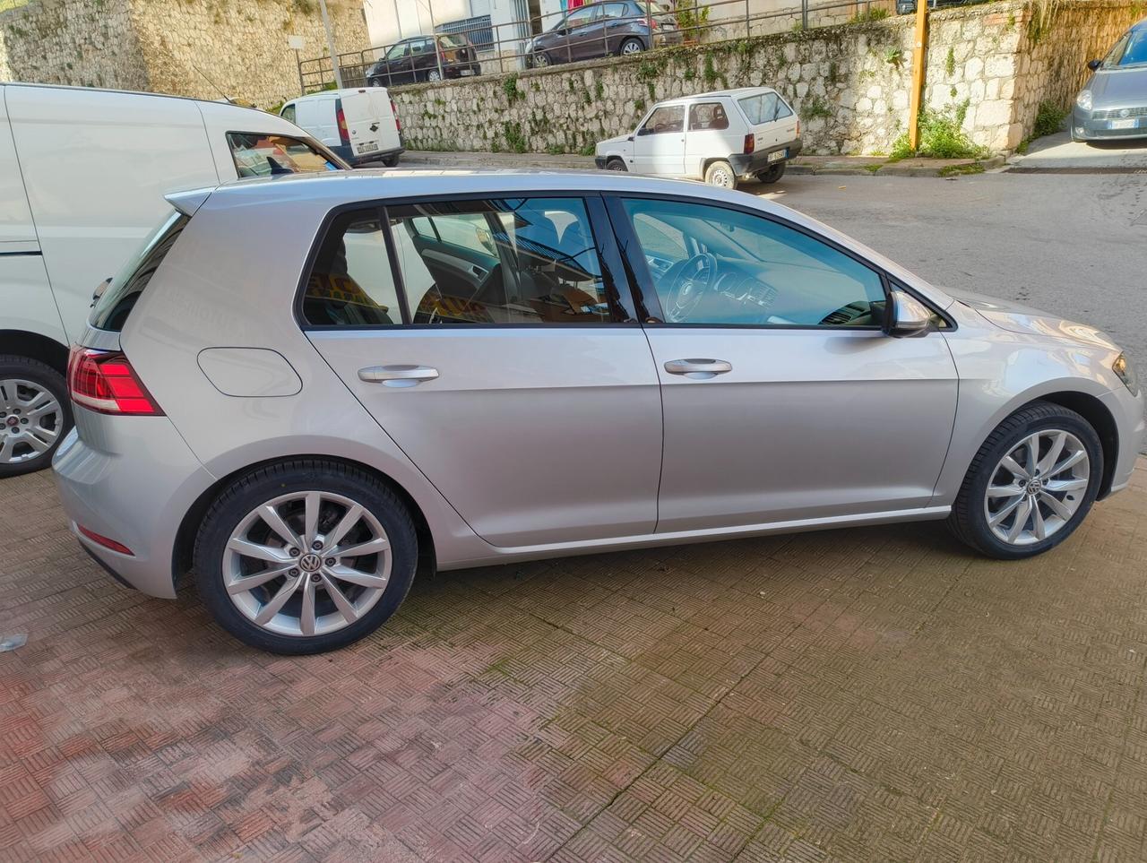 Volkswagen Golf 1.6 TDI 115 CV 5p. Business BlueMotion Technology