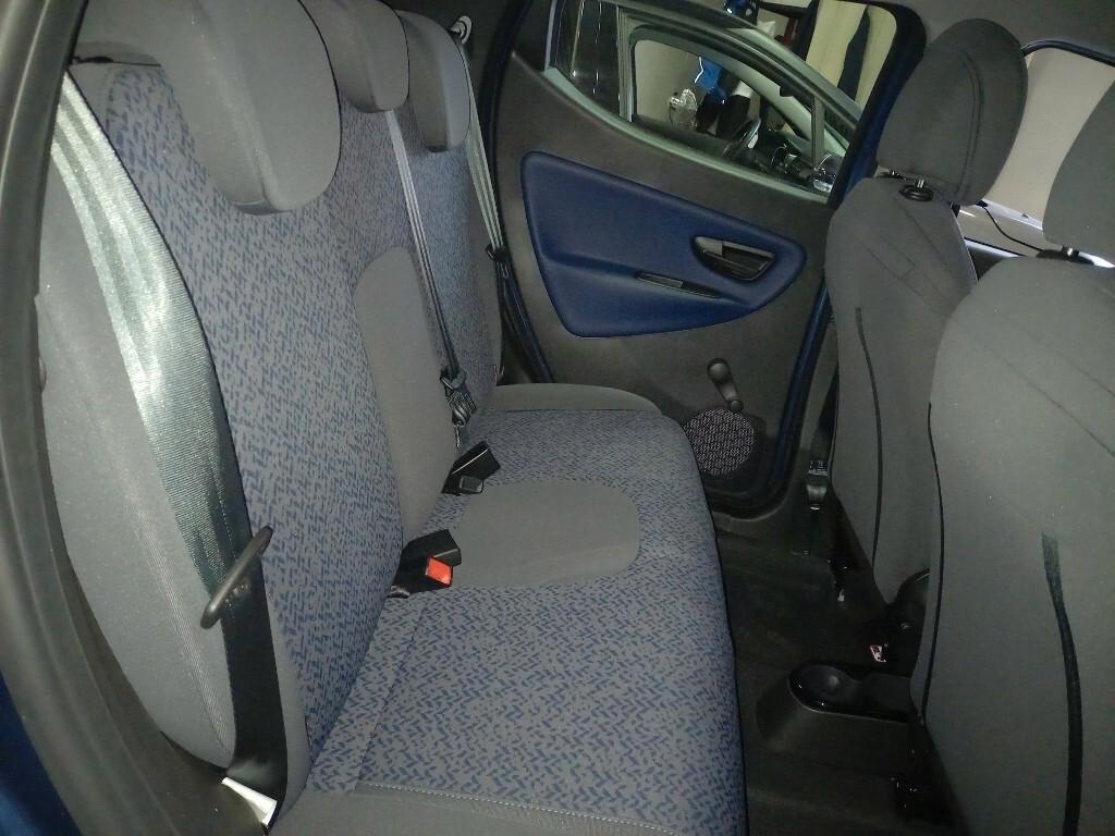 Lancia Ypsilon 1.0 FireFly 5 porte S&S Hybrid Oro