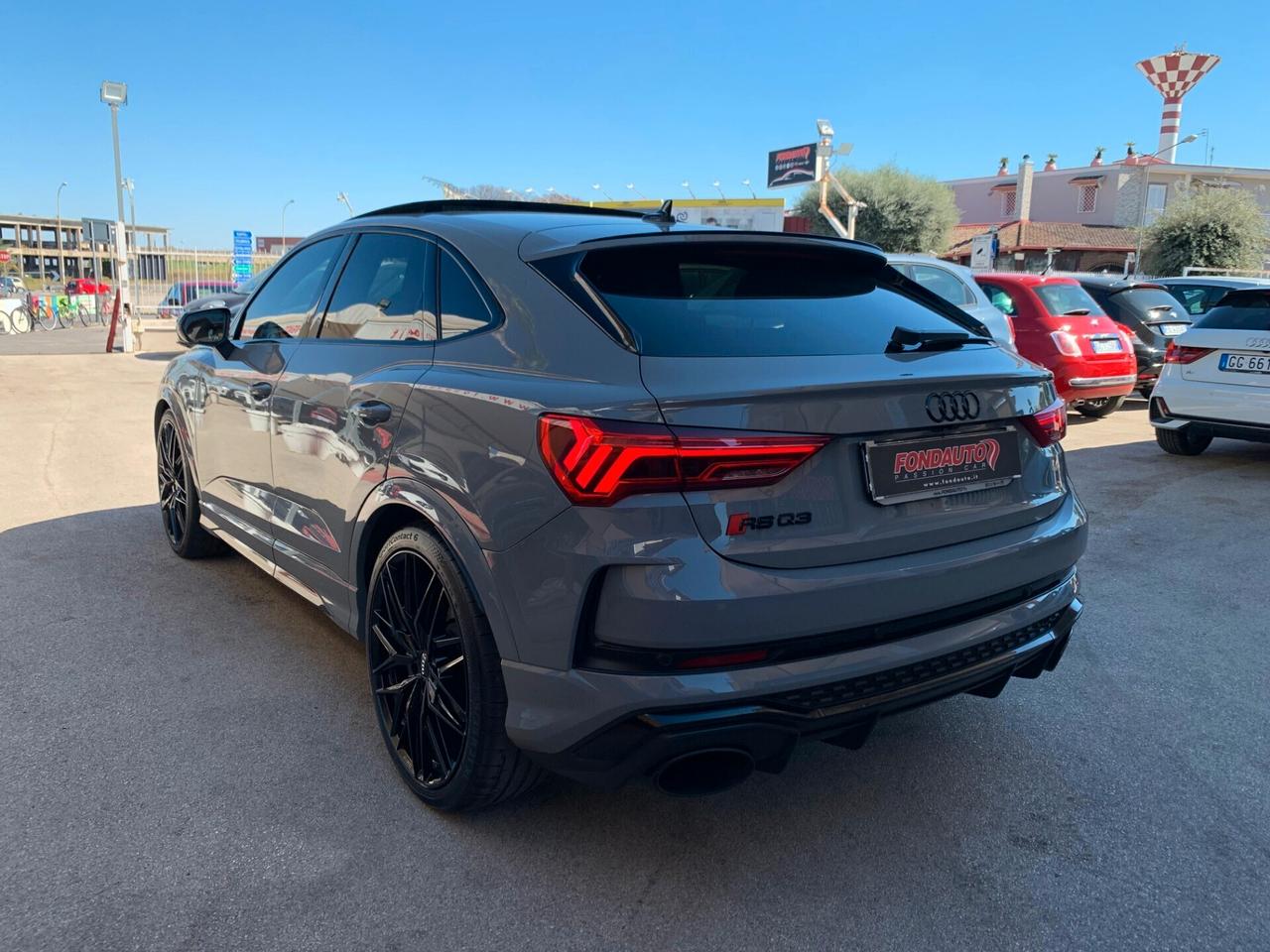 Audi RSQ3 quattro S tronic