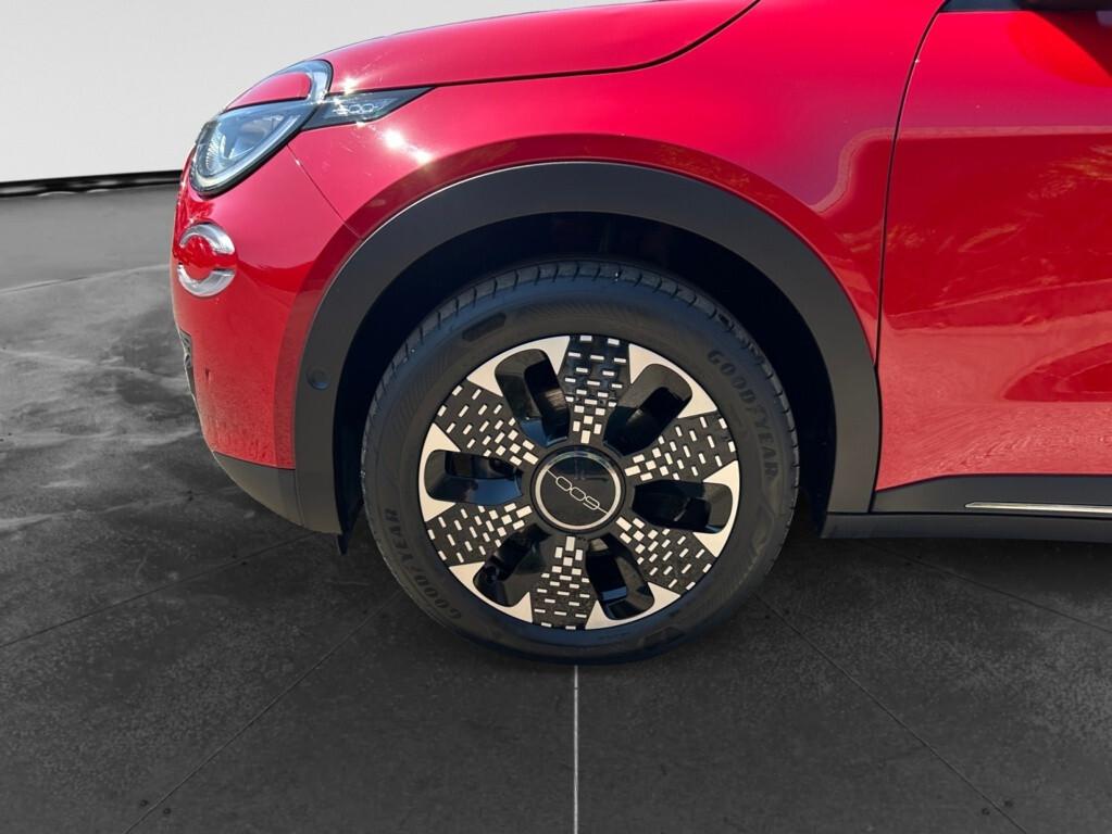 Fiat 600 La Prima Hybrid 110 CV