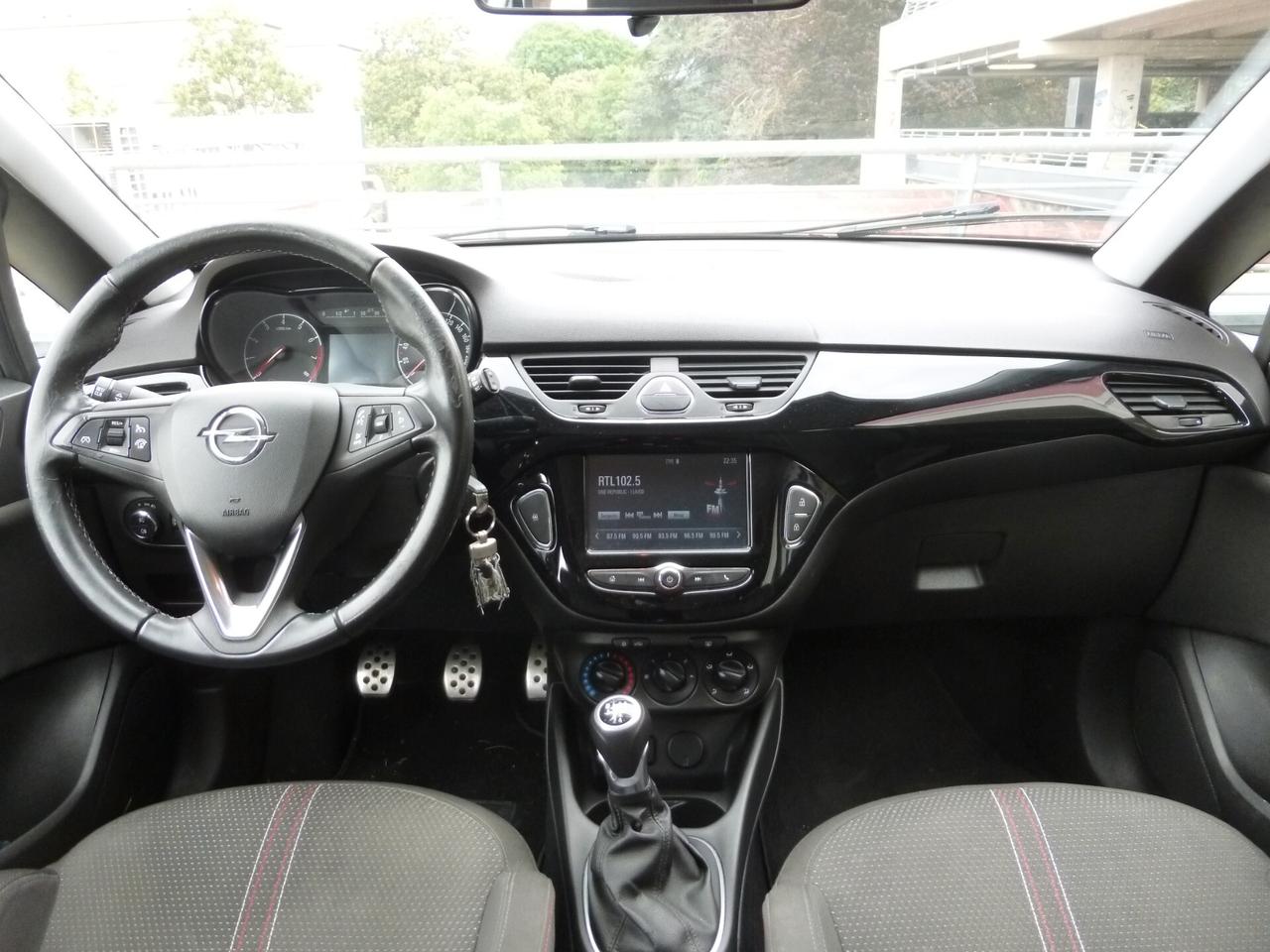 Opel Corsa 1.2 5 porte Innovation Black Edition