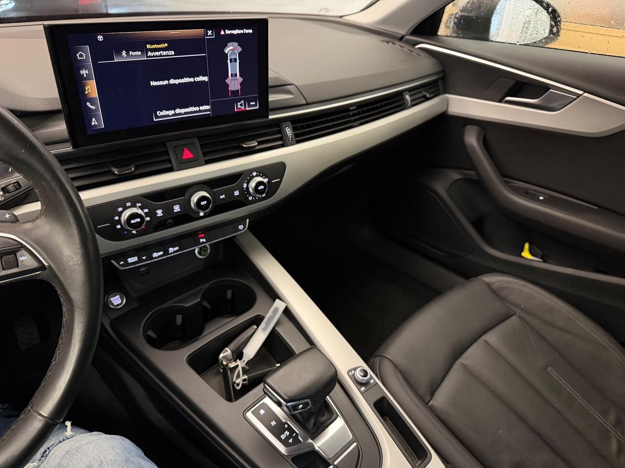 Audi A4 30 TDI/136 CV S tronic S line edition