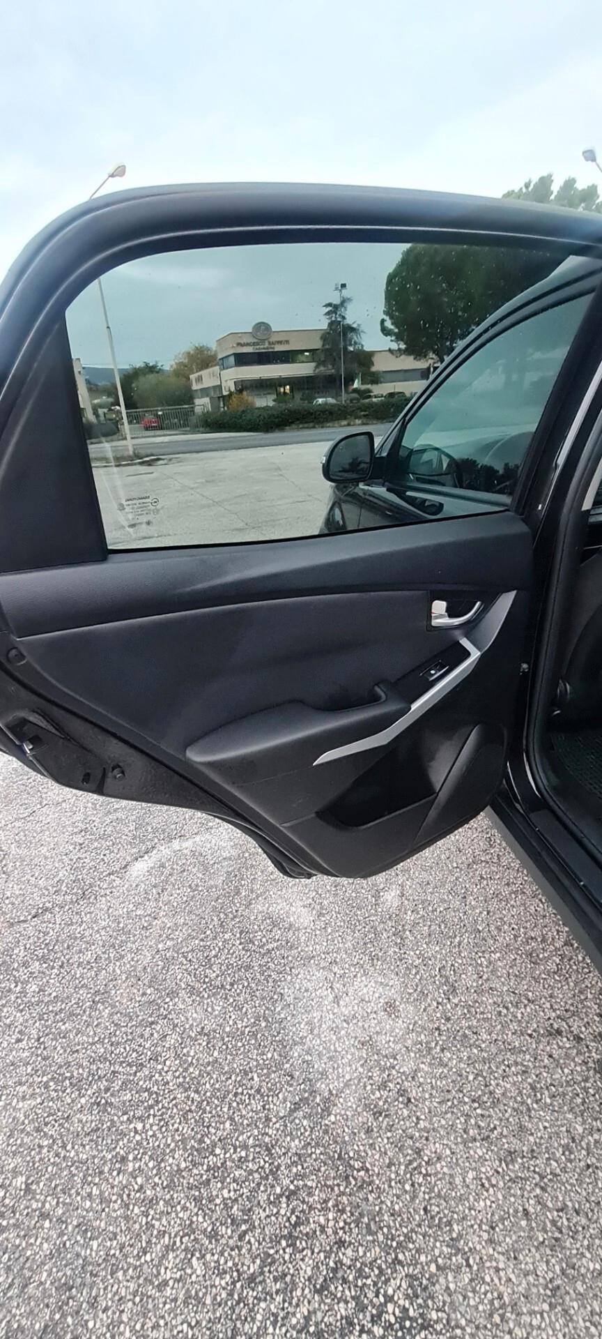 Ssangyong Korando 4x4 km certificati 2015