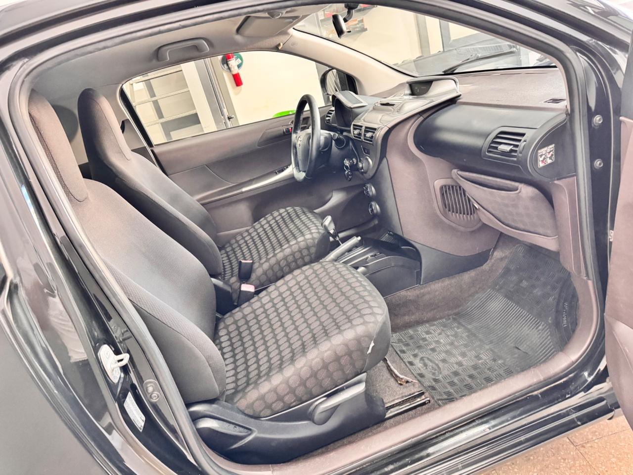 Toyota iQ 1.0 68 Cv Sol. AUTOMATICA