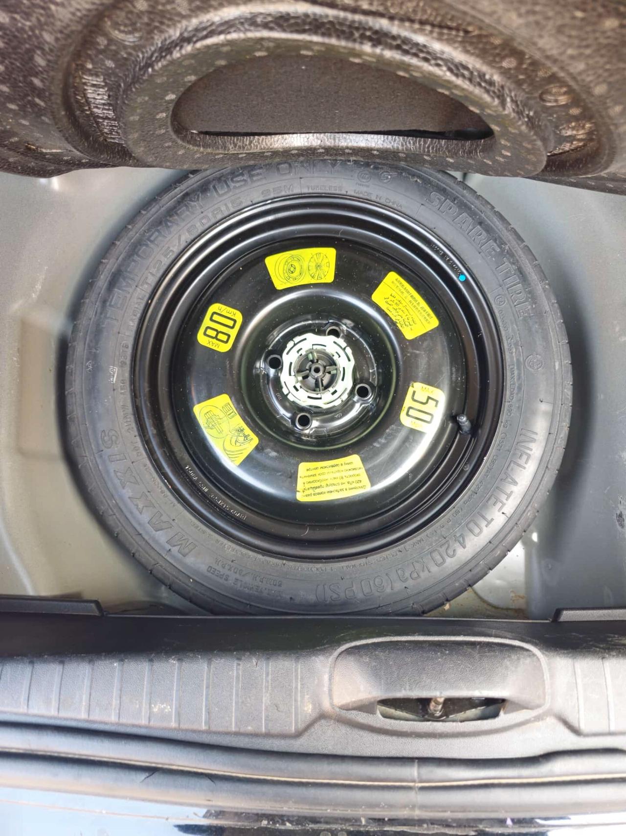 Peugeot 208 BlueHDi 75 5 porte Allure