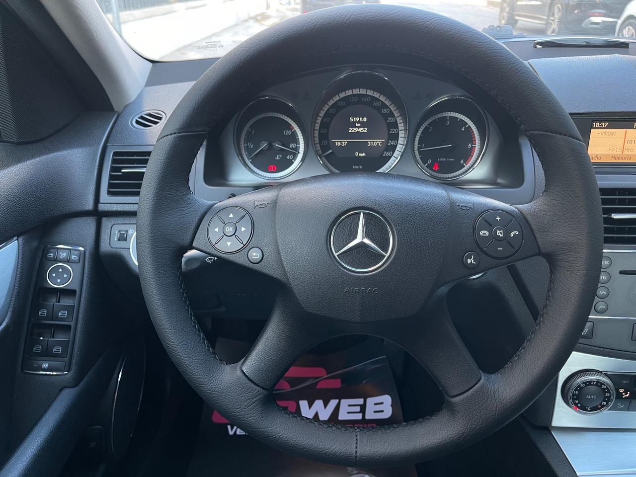 MERCEDES C 220 CDI Avantgarde BLUE EFFICIENCY 2009