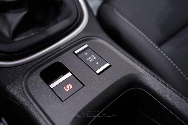 JEEP Avenger 1.2 Turbo 100cv Summit INFOTAINMENT & CONVENIENCE