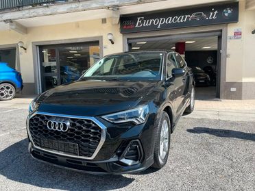 Audi Q3 45 TFSI e S tronic Business