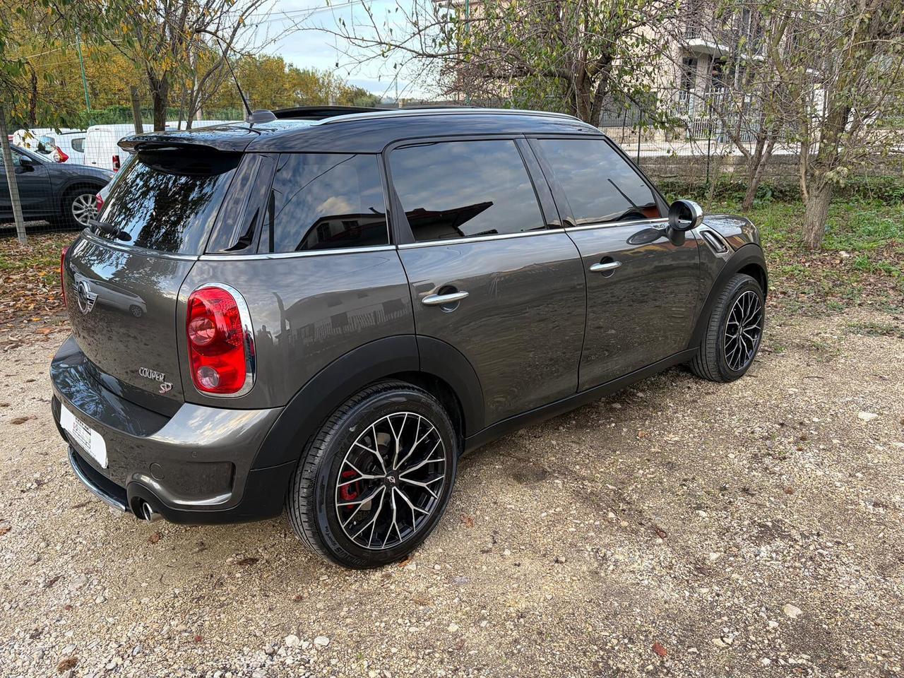 Mini Countryman SD 2.0 D 143CV ALL4 TETTO
