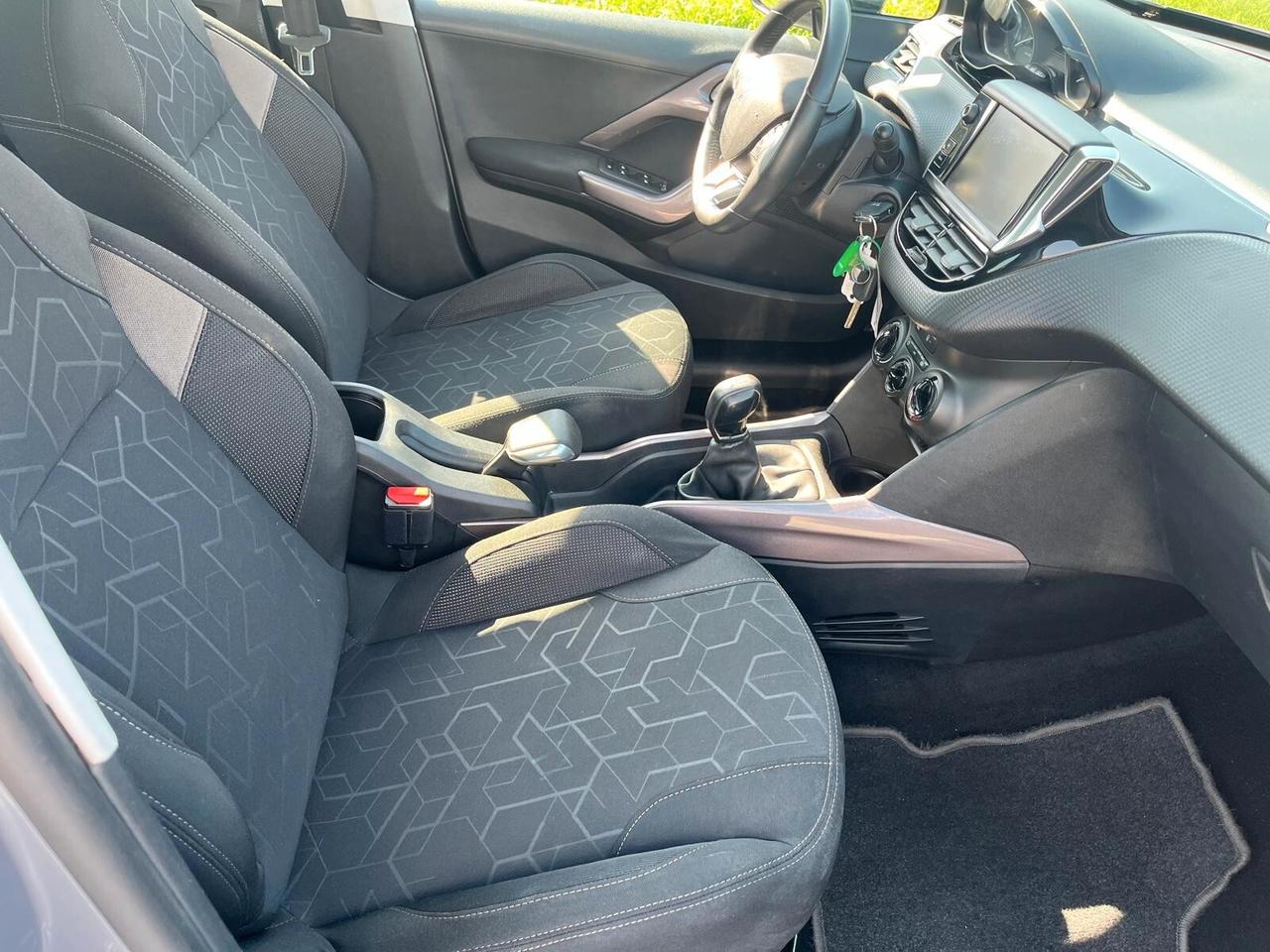 Peugeot 2008 BlueHDi 100 Active **NEOPATENTATI**