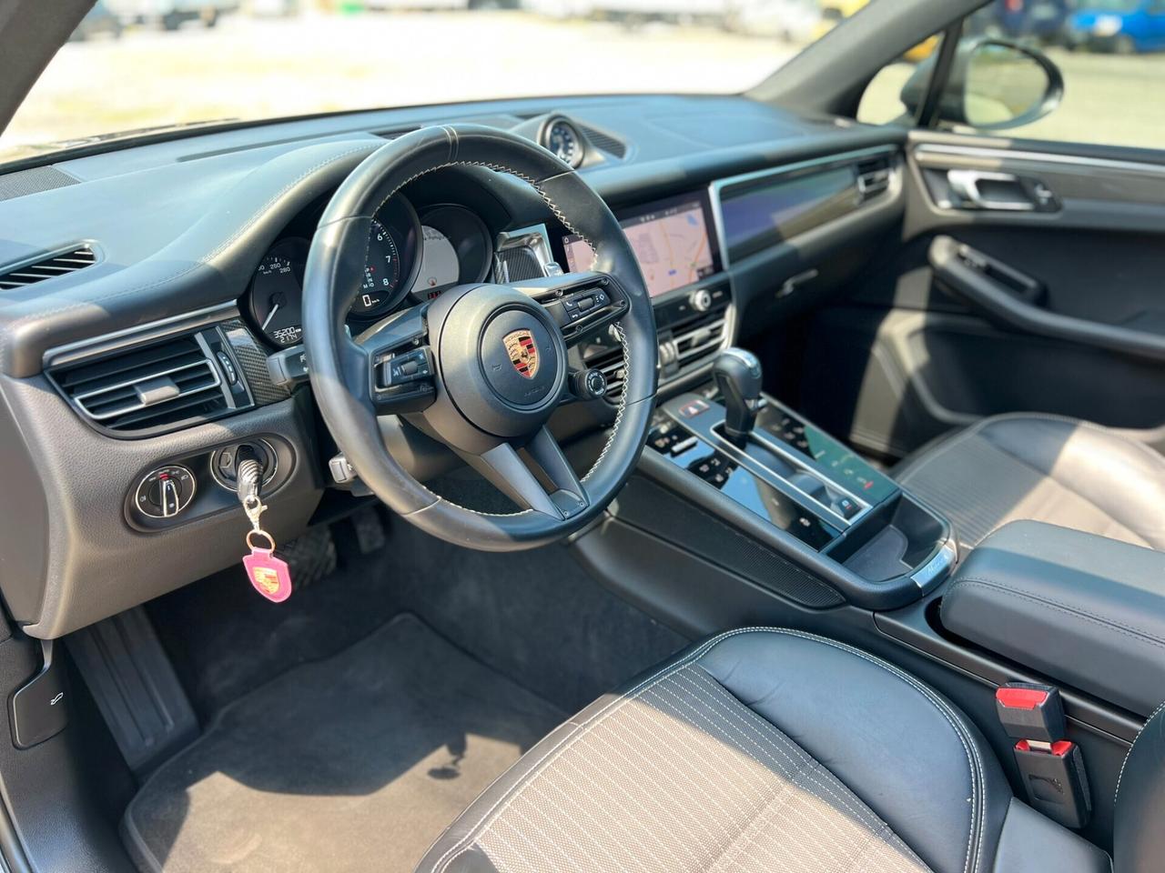 Porsche Macan T 2.0 265cv PDK MY22 TETTO RUBINO UNICA