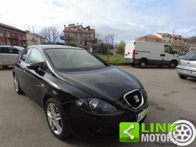 SEAT Leon 2.0 TDI DPF DSG Style (MY09)
