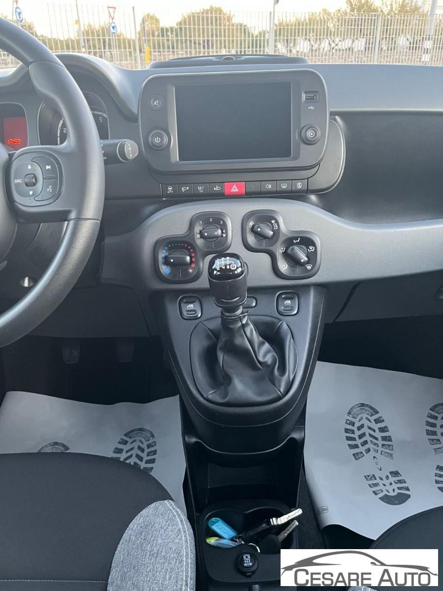 FIAT - Panda 1.0 hybrid s&s 70cv 5p