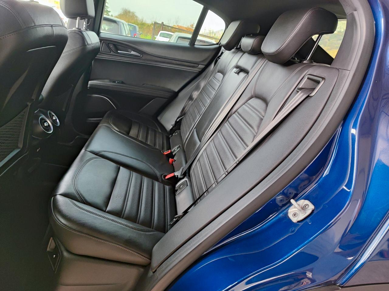 Alfa Romeo Stelvio 2.2 Turbodiesel 210 CV AT8 Q4 Super