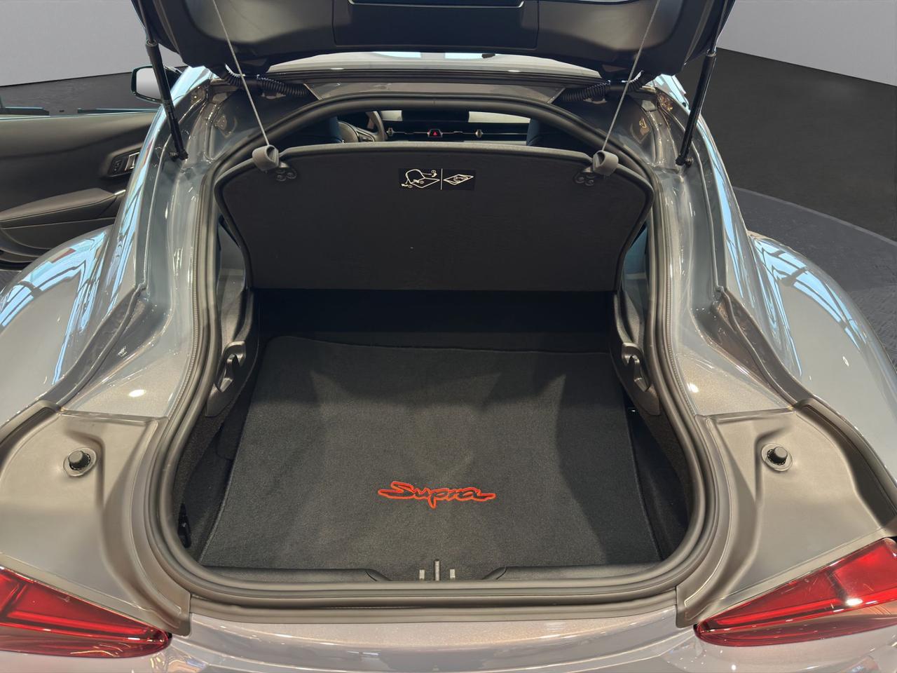 Toyota GR supra 3.0 Lightweight EVO