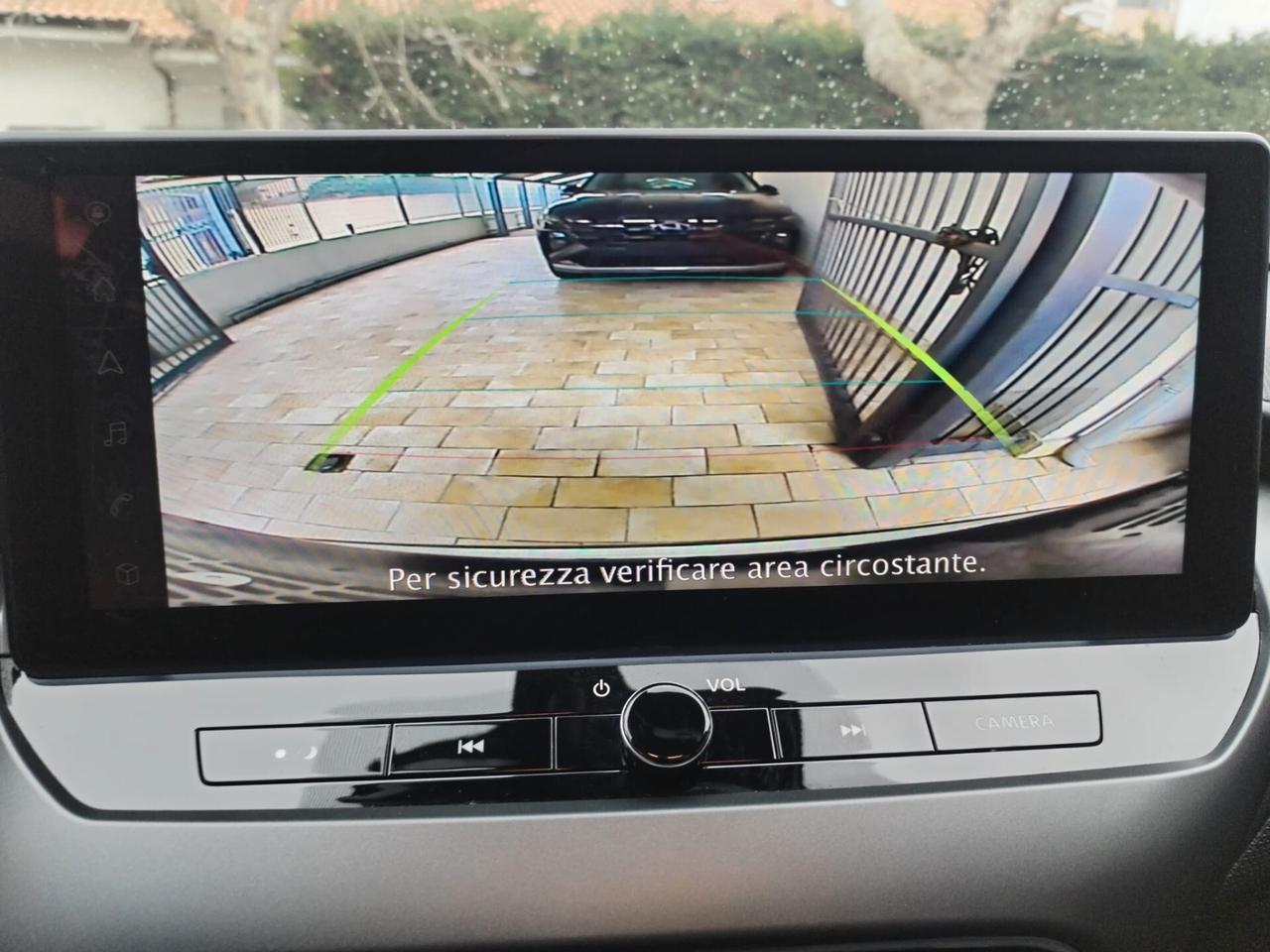 Nissan Juke 1.0 DIG-T 114 CV N-Connecta