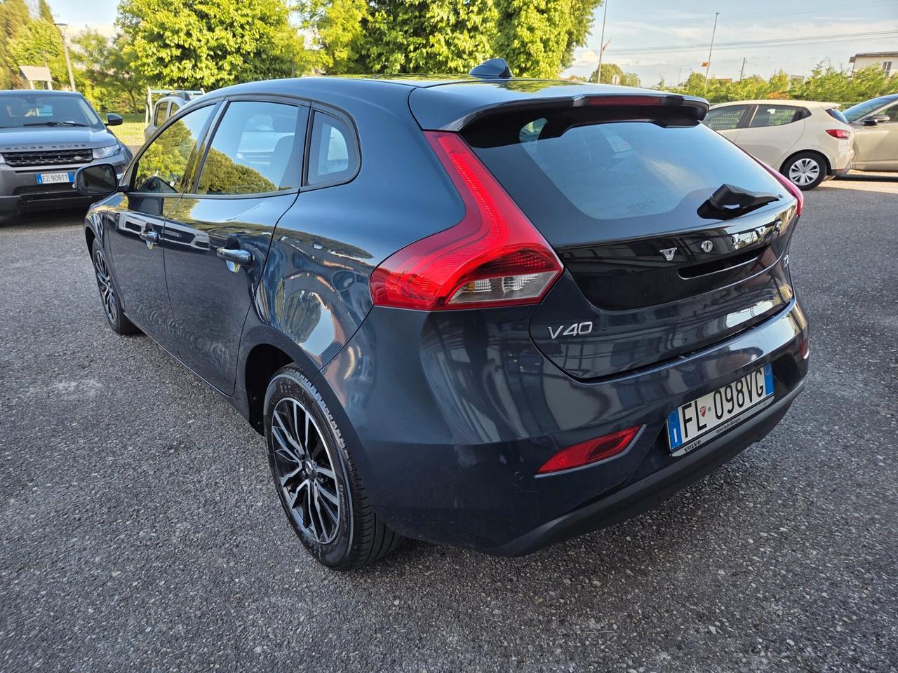 Volvo V40 D2 Momentum