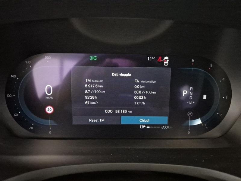 VOLVO V60 CROSS COUNTRY B4 D AWD AUTOM. ULTIMATE 5 PORTE STATION WAGON