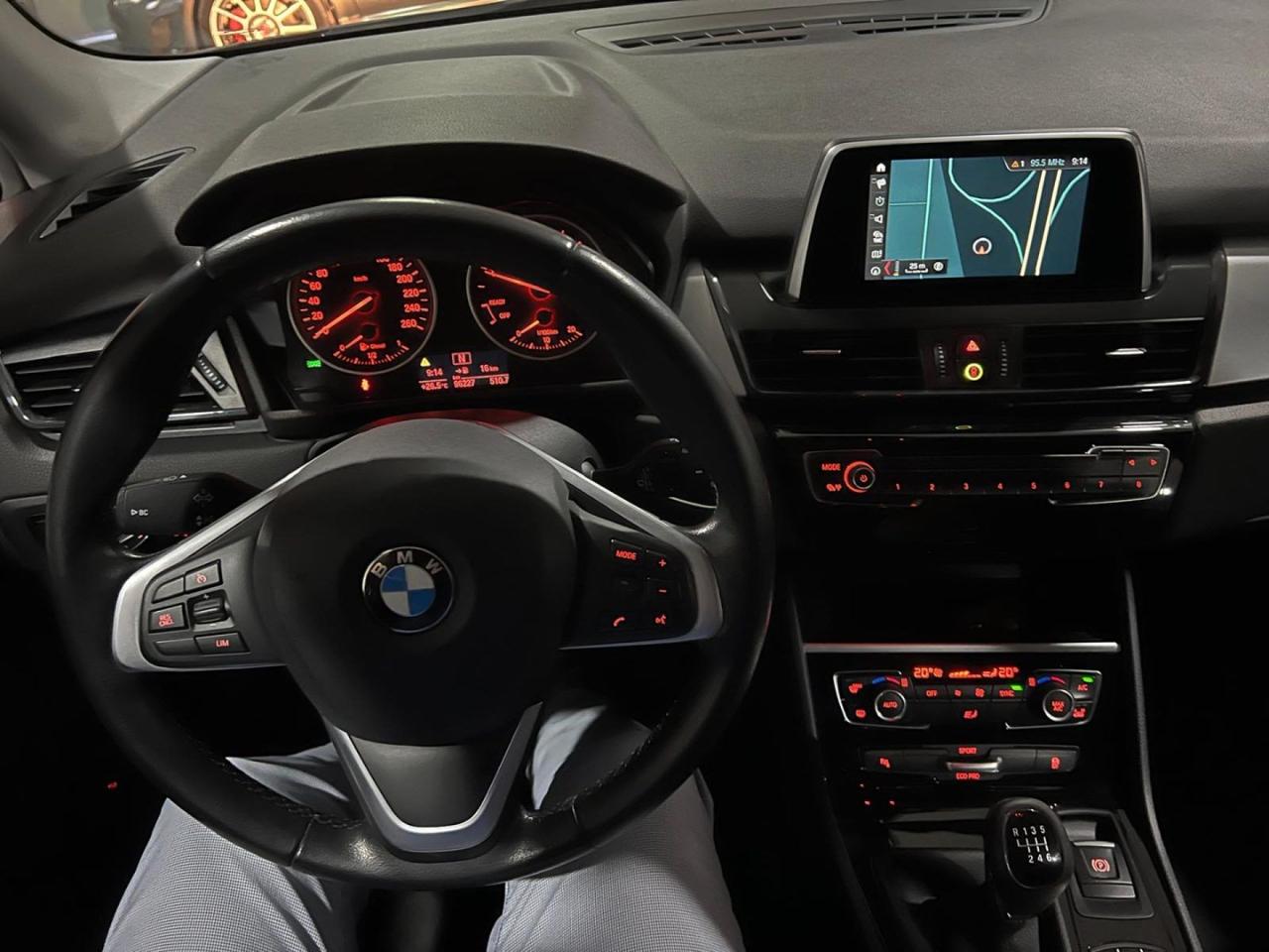 BMW 214 d Active Tourer Advantage