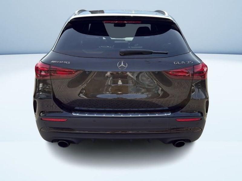 Mercedes-Benz GLA 35 AMG Line Premium