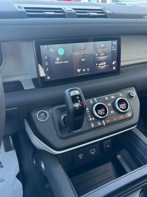 Land Rover Defender 110 3.0D I6 250 CV AWD Auto