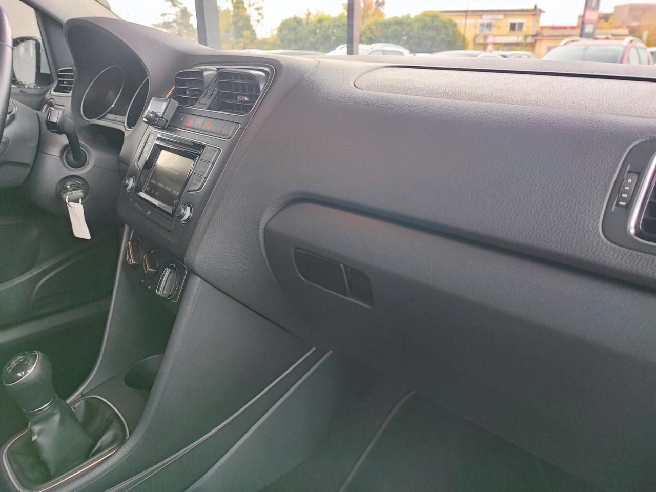 Volkswagen Polo 1.0 MPI 75 CV 5p. Fresh