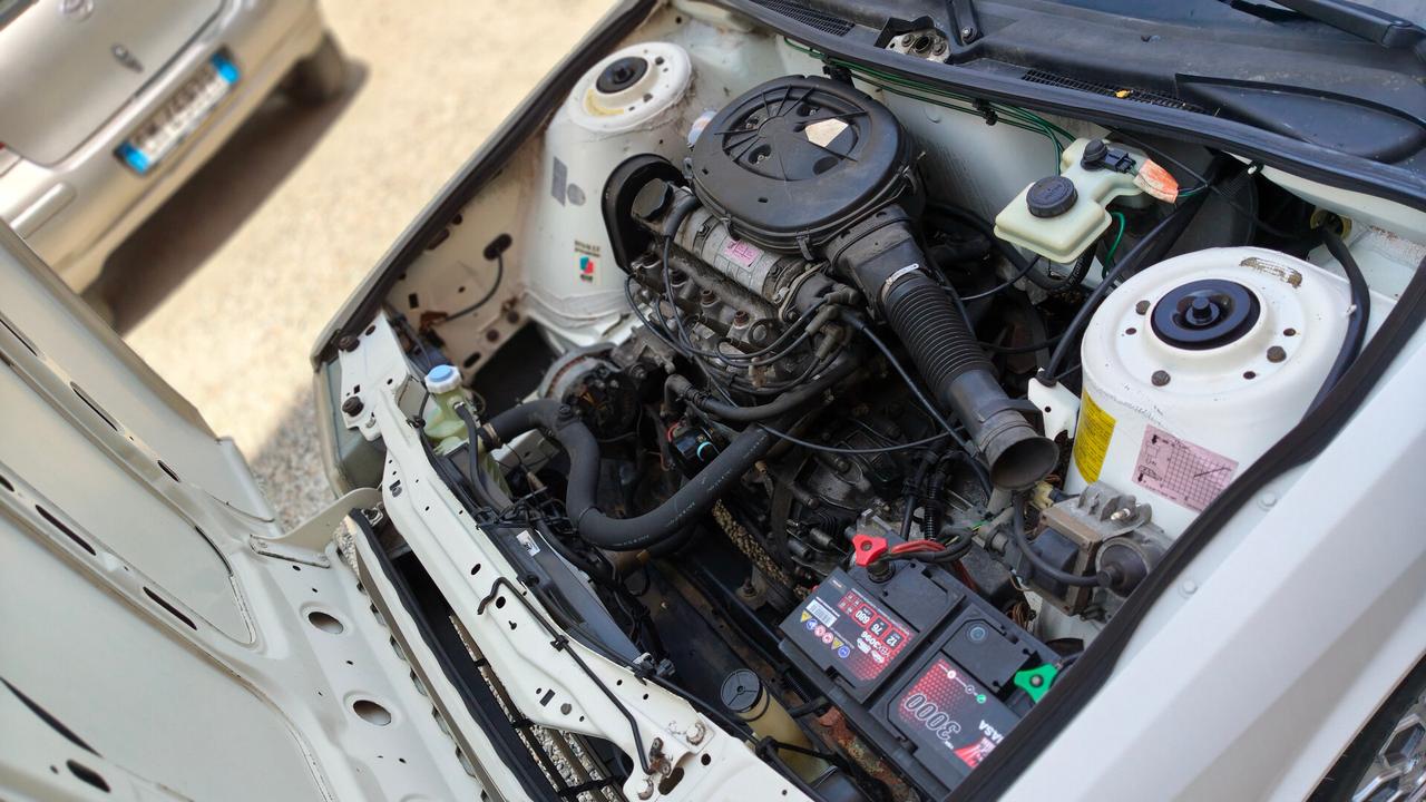 Renault R 21 Nevada 1.7 GTS e Gancio traino