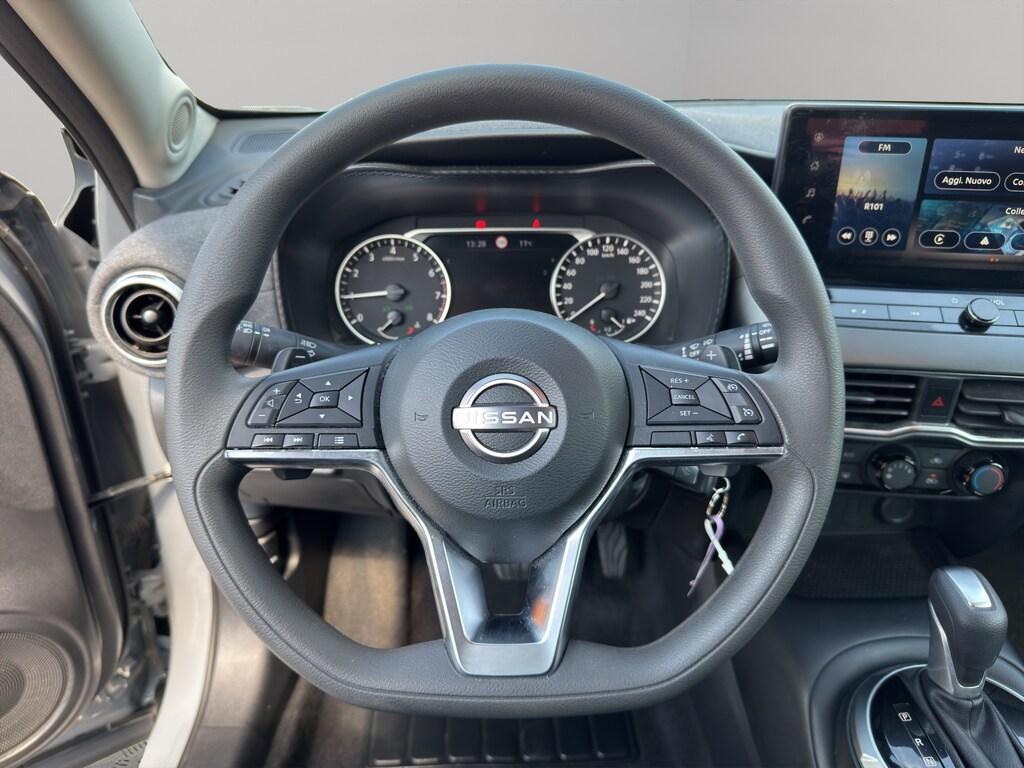 Nissan Juke 1.0 DIG-T Acenta DCT