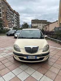 Lancia Ypsilon 1.3 Multijet 16V Platino