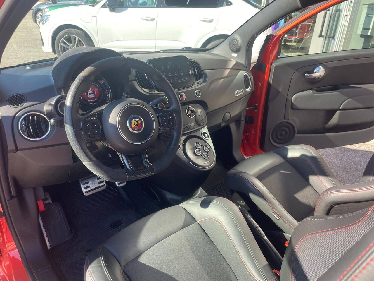 ABARTH 695 1.4 TURBO T-JET 180 CV M.T.