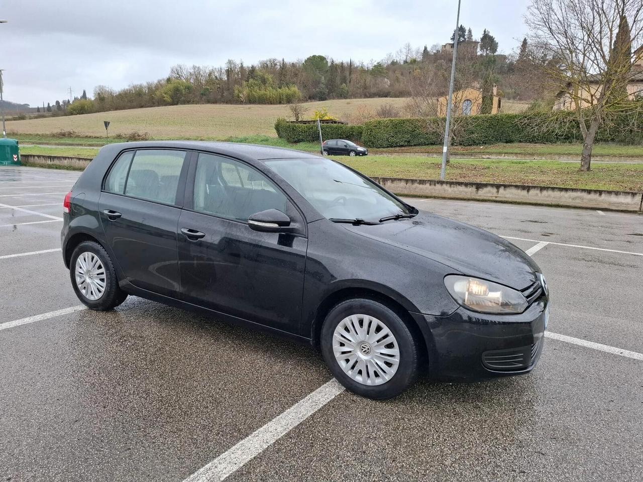 Volkswagen Golf Utilitaria