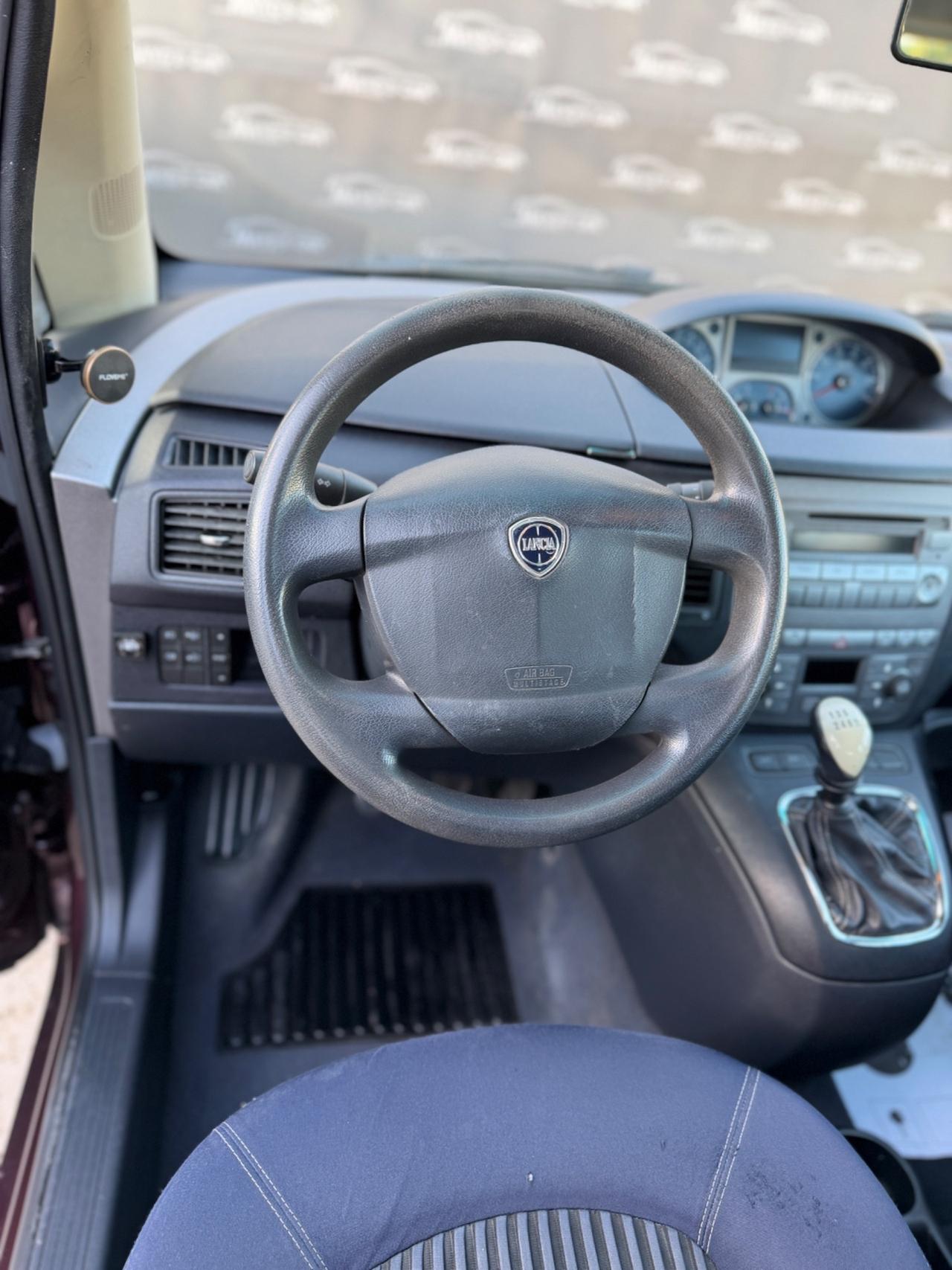 LANCIA MUSA 1.4gpl (anno 2008)