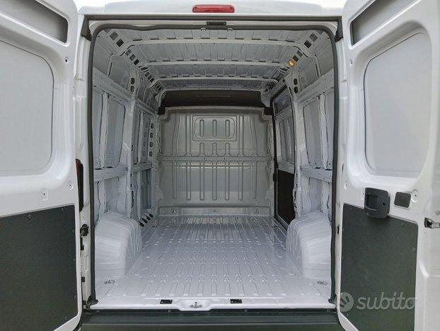 FIAT Ducato 35 L2 H2 2.2 Mjt 140CV Furgone PM-T