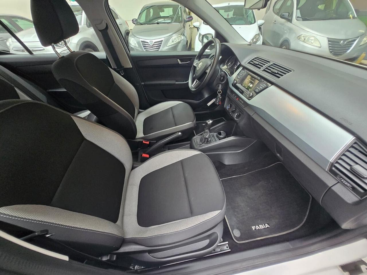 Skoda Fabia 1.4 TDI 75 CV N1 Autocarro Ambition Ne